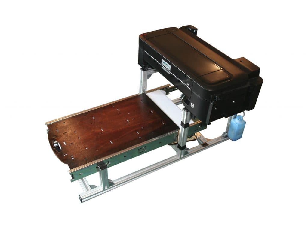 JetLT pirmasis serijinis spausdintuvas 2017 m.